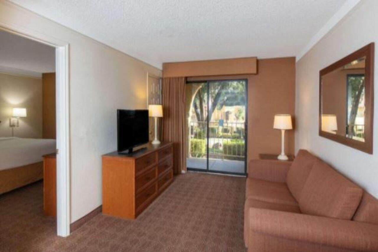 La Quinta By Wyndham Las Vegas Airport N Conv. Εξωτερικό φωτογραφία